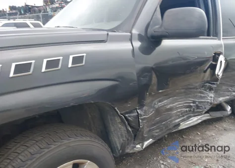 2004 Chevrolet Avalanche 1500 z USA, uszkodzony, nr VIN 3GNEC12T64G152478